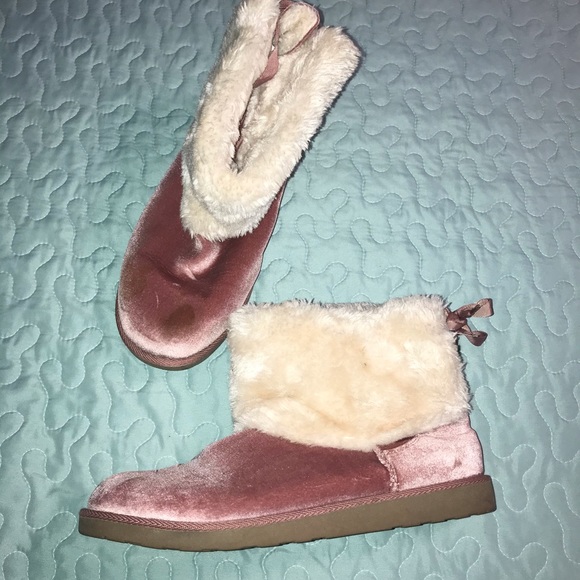 Shoes - Sz 10 Rose Boots. MUST BE BUNDLED